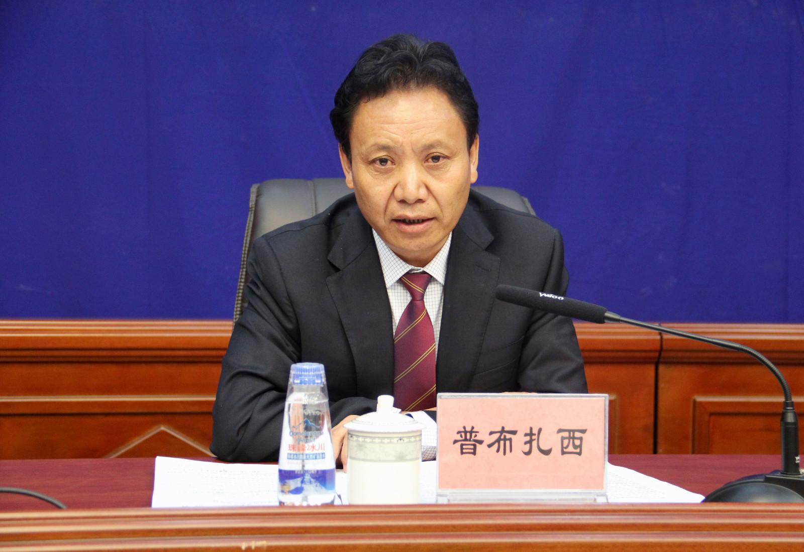 發(fā)言人：日喀則市市委常委、宣傳部長 普布扎西.jpg