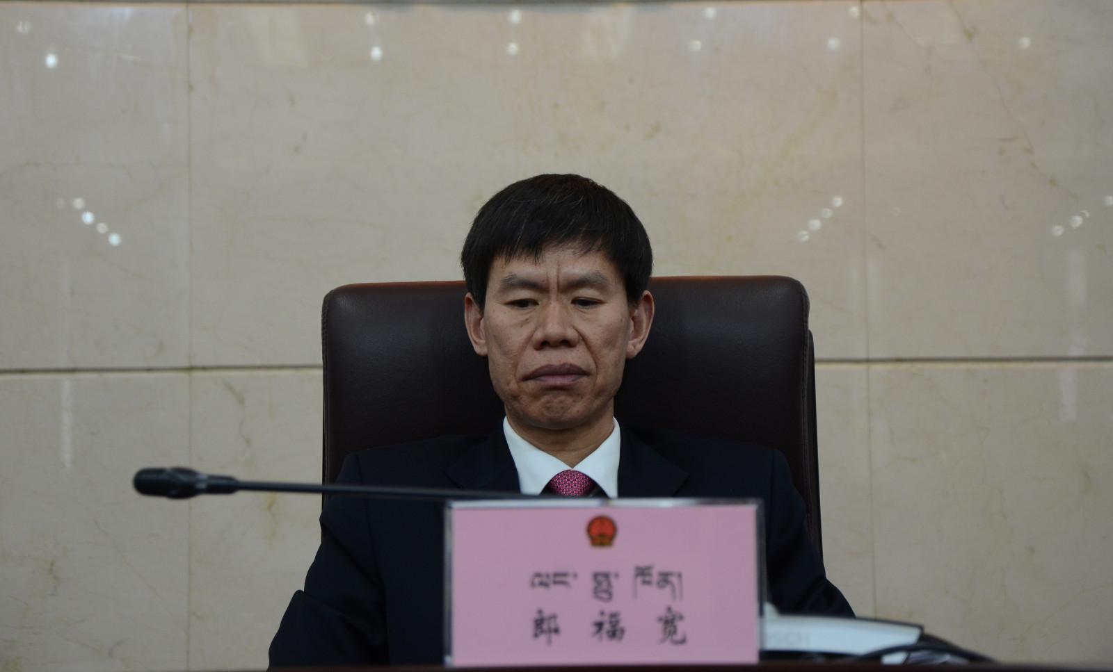自治區(qū)財政廳黨組副書記、廳長郎福寬.jpg
