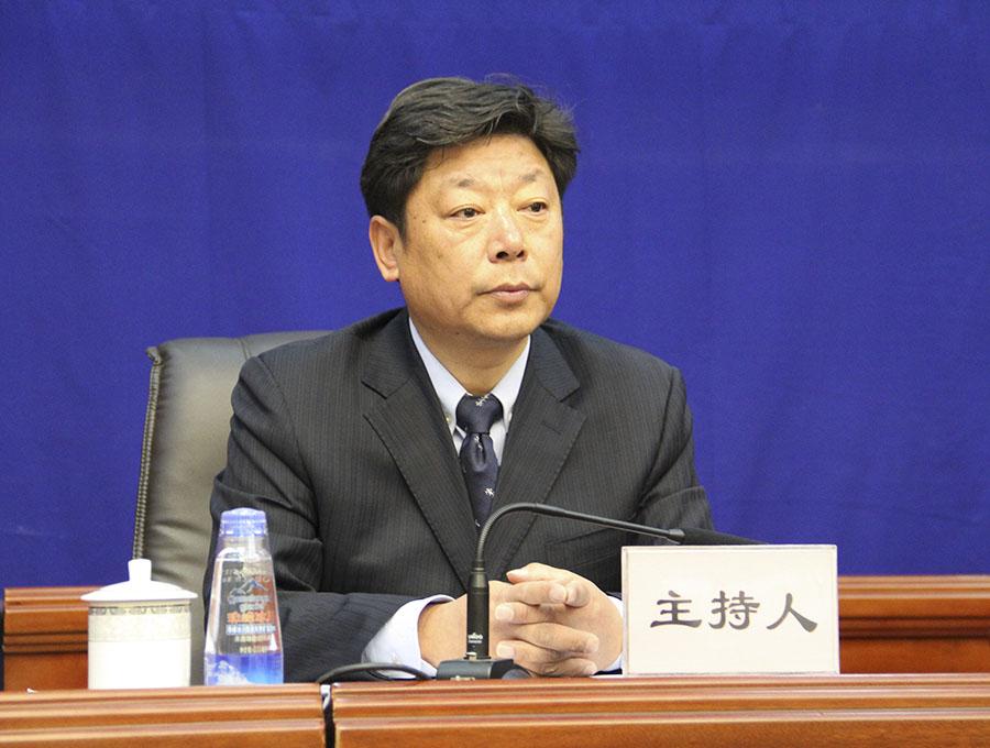 西藏自治區(qū)黨委宣傳部副部長、政府新聞辦主任：晉美旺措.jpg
