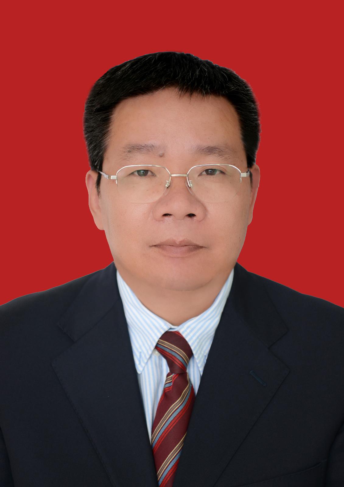 許成倉紅底（新）.jpg
