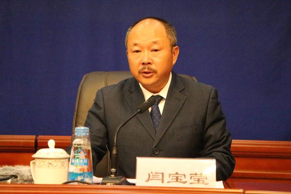 新聞發(fā)言人：西藏自治區(qū)日喀則市農(nóng)科所所長、研究員閆寶瑩.JPG