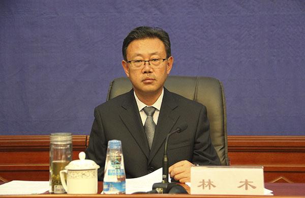 區(qū)農(nóng)牧廳黨組成員、總農(nóng)藝師：林木.jpg