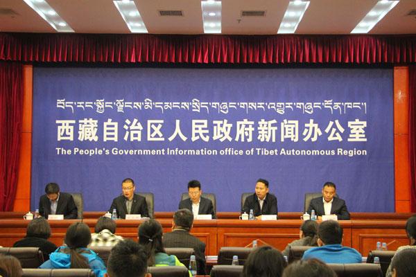 新聞發(fā)布會(huì)現(xiàn)場.jpg