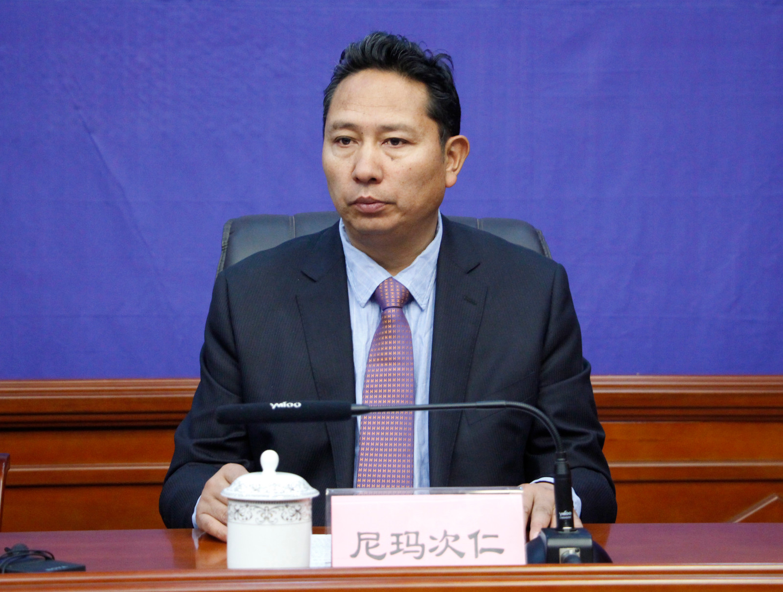 新聞發(fā)言人：中國(guó)登山協(xié)會(huì)副主席、西藏自治區(qū)登山協(xié)會(huì)名譽(yù)主席、區(qū)體育局局長(zhǎng) 尼瑪次仁.JPG