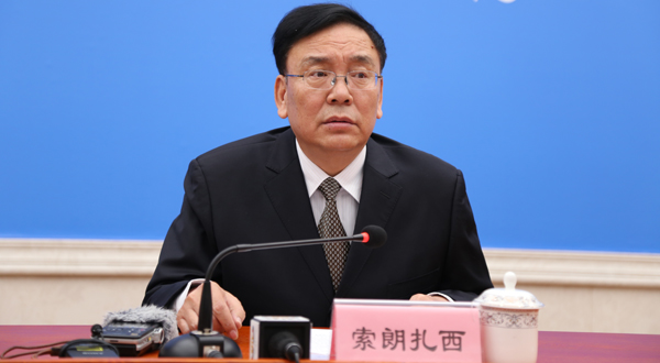 西藏自治區(qū)統(tǒng)計(jì)局黨組書記、局長(zhǎng) 索朗扎西.jpg