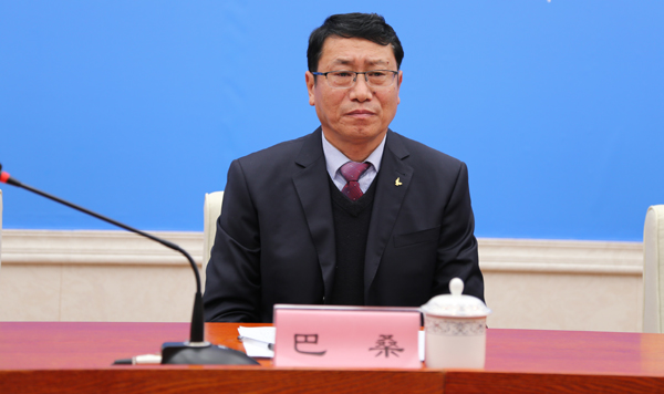 國(guó)家統(tǒng)計(jì)局西藏調(diào)查總隊(duì)黨組成員、副總隊(duì)長(zhǎng) 巴桑.jpg
