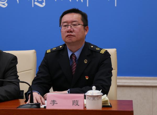 發(fā)言人：中國鐵路青藏集團有限公司拉薩車站副站長 李葭.jpg