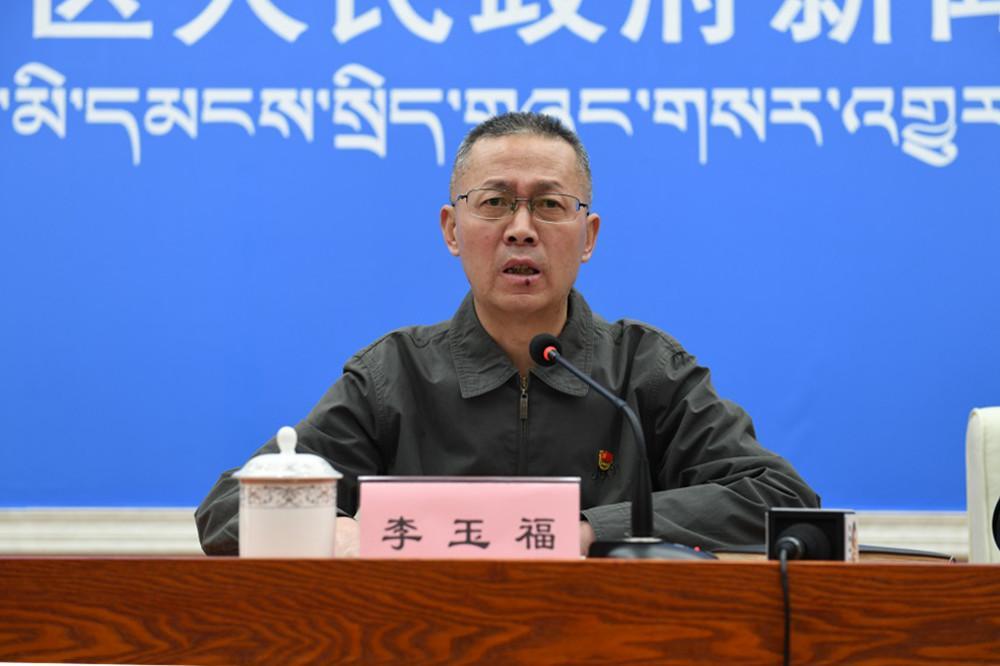 人民銀行拉薩中心支行黨委委員、副行長 李玉福.JPG