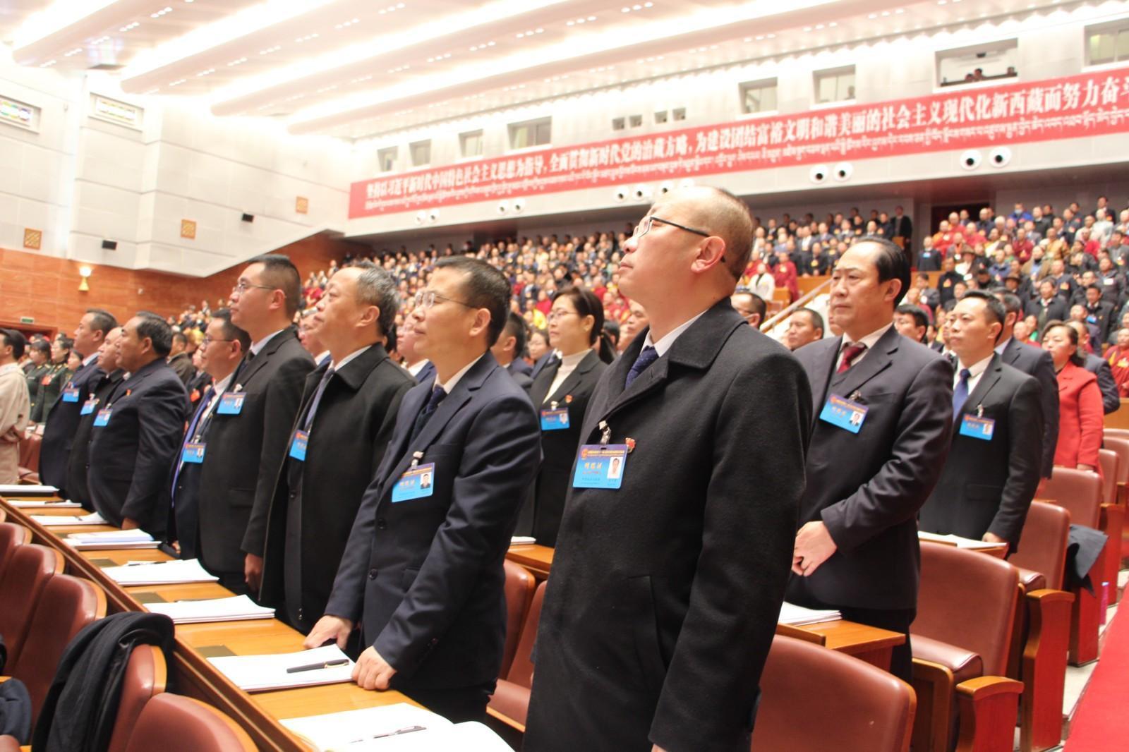 全體參會(huì)人員齊唱國(guó)歌2.JPG