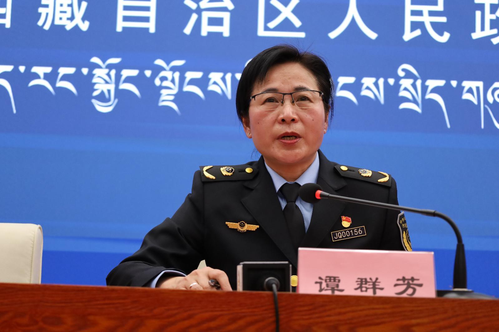 新聞發(fā)言人：自治區(qū)市場監(jiān)管局黨組成員、一級巡視員 譚群芳.JPG