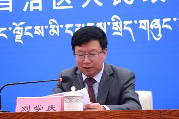新聞發(fā)言人：自治區(qū)林業(yè)和草原局黨組成員、副局長(zhǎng) 劉學(xué)慶.jpg