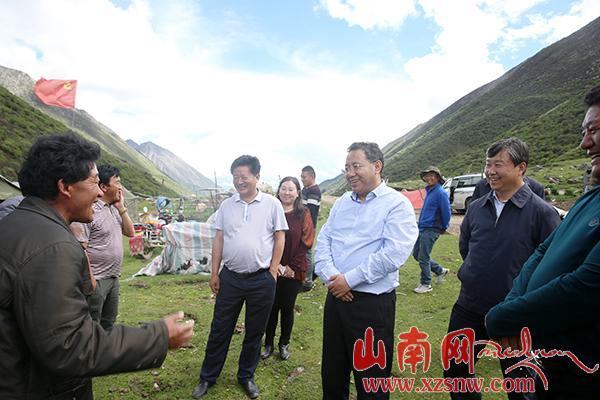 普布頓珠：加快小康建設(shè) 建設(shè)美麗加查