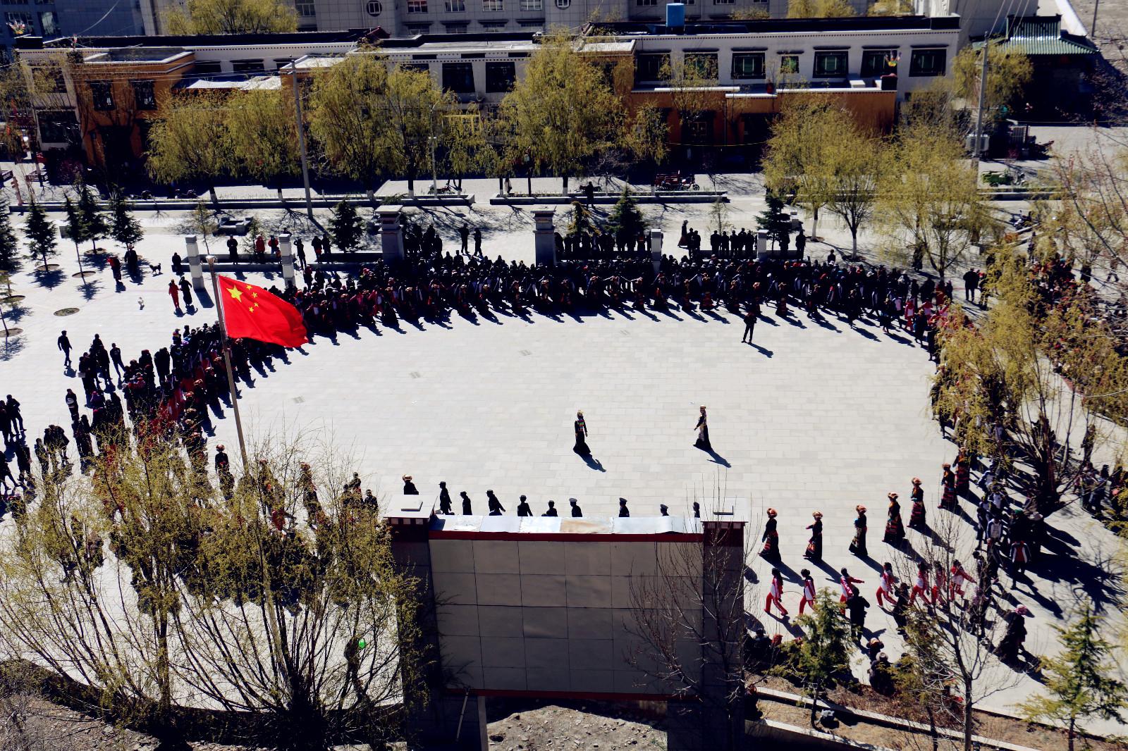 圖為：我們相約在大美瓊結(jié)。.JPG